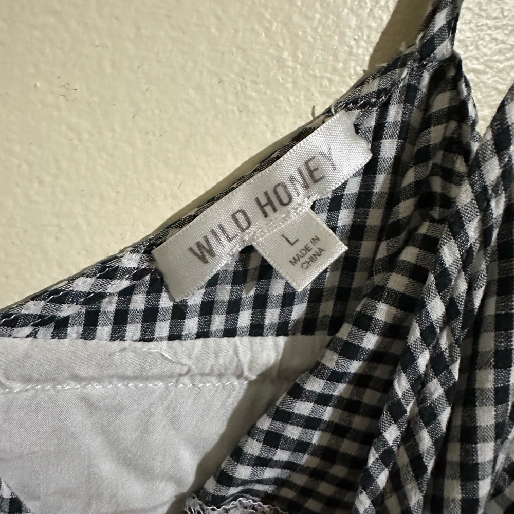 Wild Honey Black and White Gingham Jumpsuit with Pockets. - Picture 7 of 8